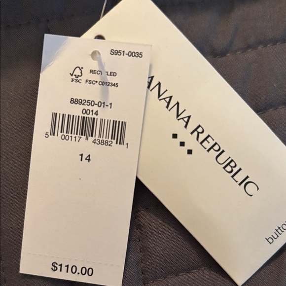 Banana Republic A-Line Faux Leather Skirt in Warm Tan - Picture 4 of 4